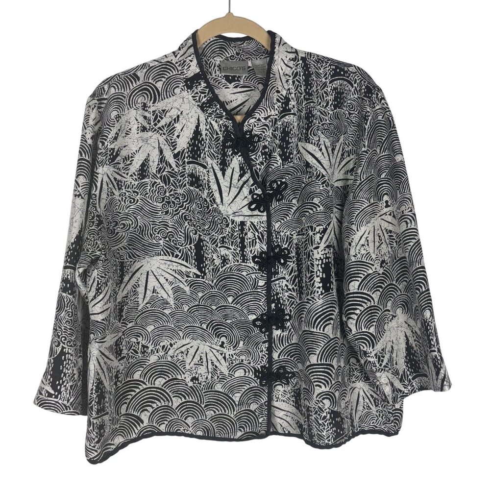 Chicos 3 XL Black & White Asian-Inspired Silk Top Blouse 3/4 Sleeves Artsy